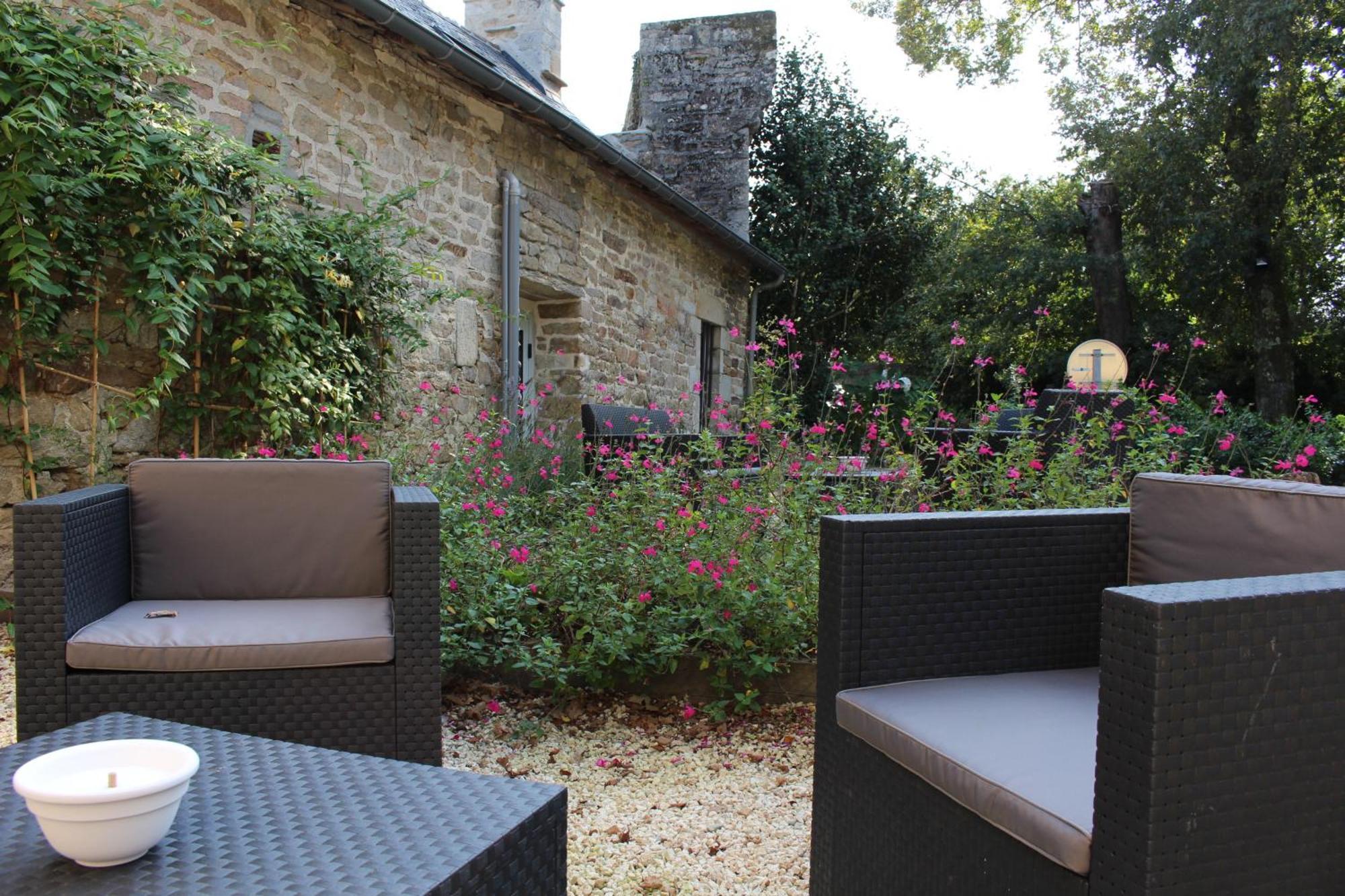 Manoir Du Moustoir - Hotel Les Empreintes Saint-Évarzec Εξωτερικό φωτογραφία